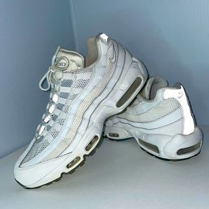 All-White Nike AirMax 95